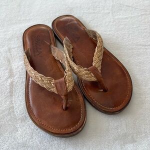 Sbicca Leather Flip Flop Thong Sandals